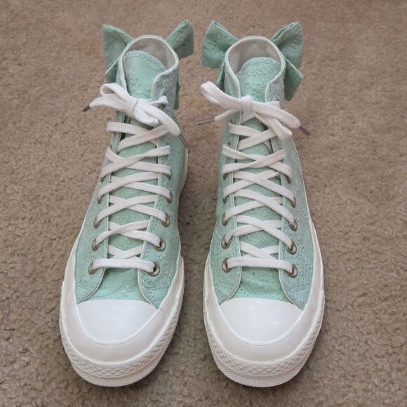 Converse Chuck 70 Bow Green Sticky Aloe Embroidered Floral Size 10 Womens - Picture 1 of 9